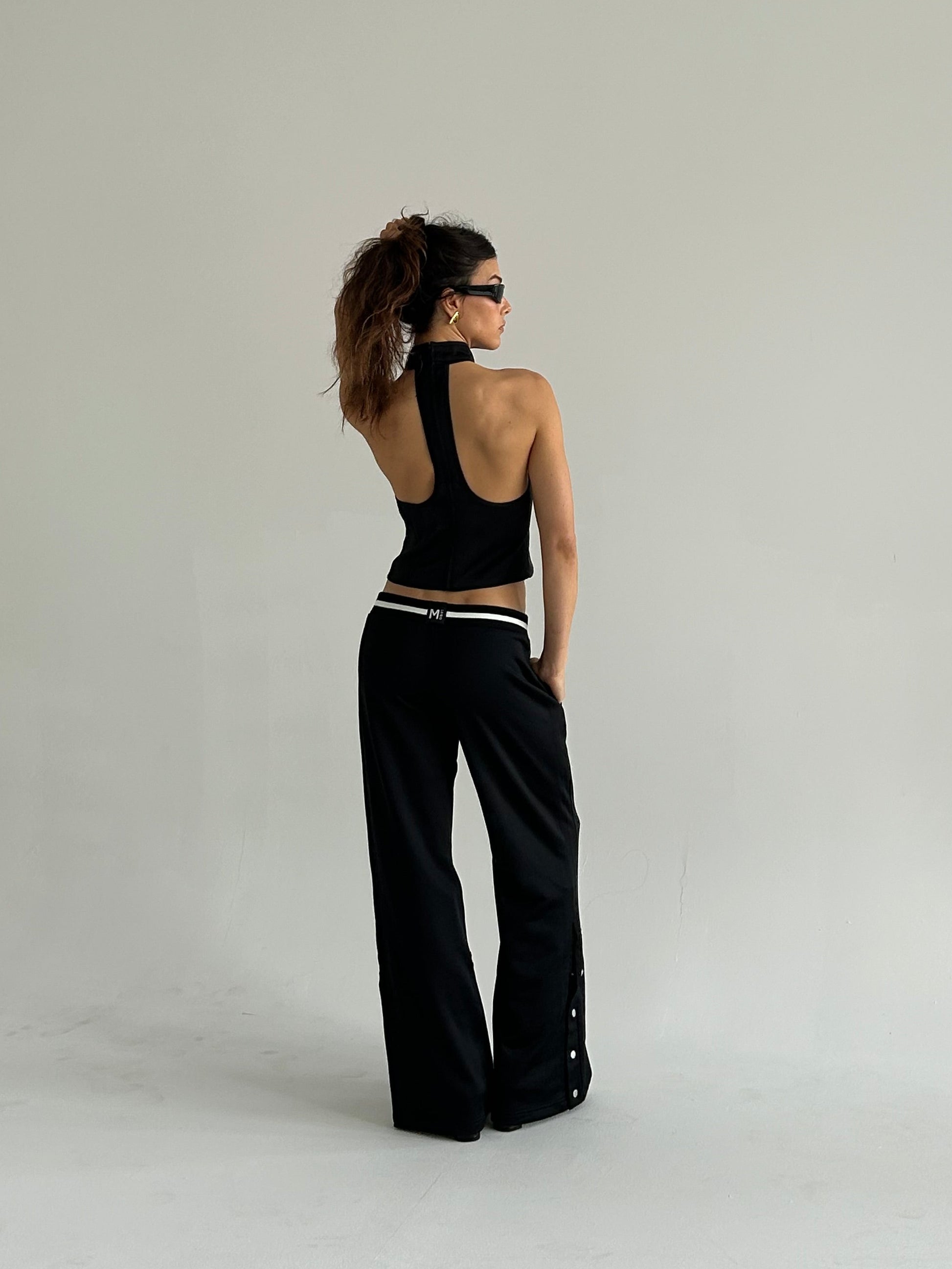 Women's black backless halter top – MIANO Lola Top